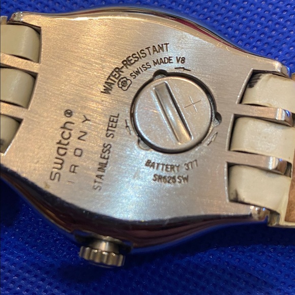 Swatch Rony Watch - Picture 4 of 10